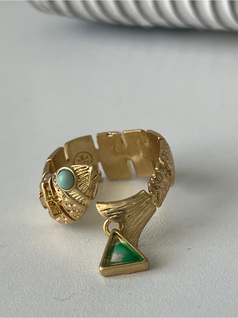 Tory Burch Gold Tone Fish Wrap Ring Turquoise Green Dangle Size 8
